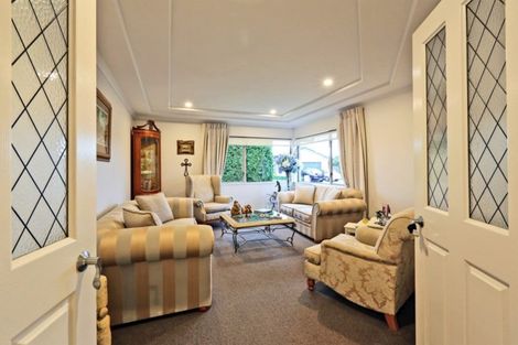 Photo of property in 1 Hyde Place, Taradale, Napier, 4112