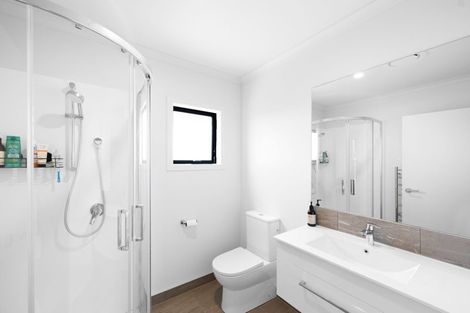 Photo of property in 2/1 North Ridge Drive, Rototuna North, Hamilton, 3281