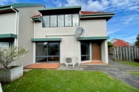 Photo of property in 17 Mcbain Grove, Avalon, Lower Hutt, 5011