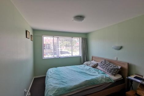 Photo of property in 171f4 Queens Drive, Lyall Bay, Wellington, 6022