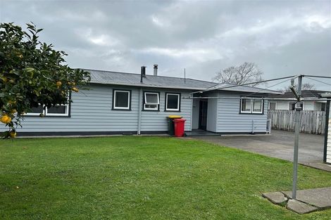 Photo of property in 72 Kennedy Drive, Levin, 5510