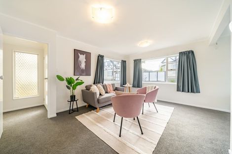 Photo of property in 11f5- John Street, Trentham, Upper Hutt, 5018