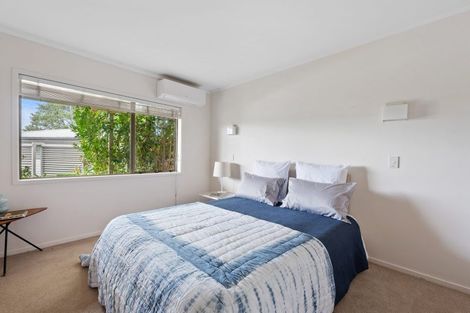 Photo of property in 3/3 Peter Terrace, Castor Bay, Auckland, 0620