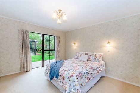 Photo of property in 56a Rewarewa Crescent, Waikanae, 5036