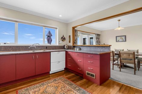 Photo of property in 30 Russell Crescent, Western Heights, Rotorua, 3015