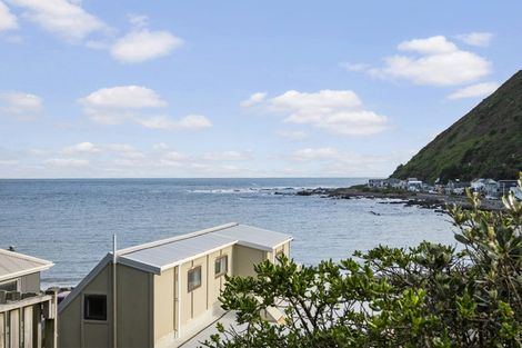 Photo of property in 2b Happy Valley Road, Owhiro Bay, Wellington, 6023