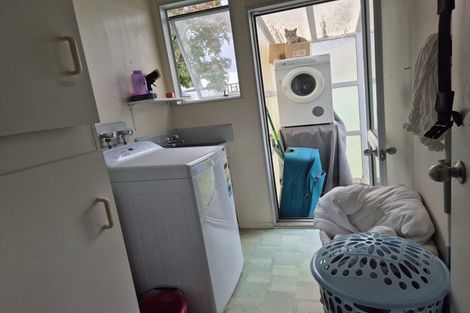 Photo of property in 32 Armada Drive, Ranui, Auckland, 0612