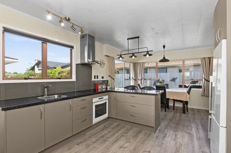 Photo of property in 3/211 Ikanui Road, Frimley, Hastings, 4120