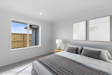 Photo of property in 19 Uatoto Road, Clarks Beach, 2122