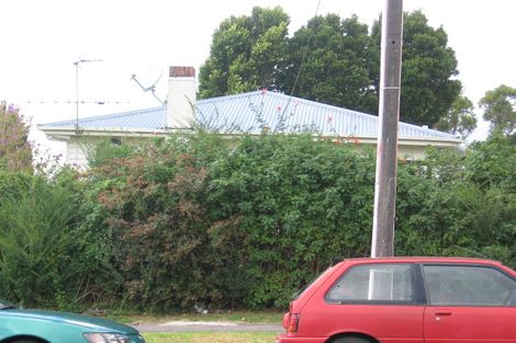 Photo of property in 47 Archibald Road, Kelston, Auckland, 0602