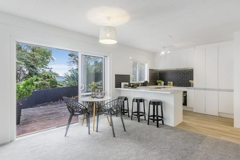 Photo of property in 4/24 Dawnhaven Drive, Te Atatu Peninsula, Auckland, 0610