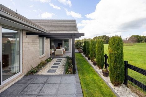 Photo of property in 34 Madison Street, Cambridge, 3434