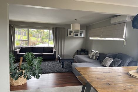 Photo of property in 43 Redwood Drive, Massey, Auckland, 0614