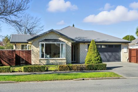 Photo of property in 36 Withells Road, Avonhead, Christchurch, 8042