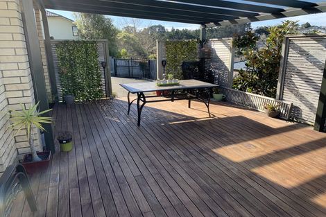 Photo of property in 9 Meharg Place, Fairview Heights, Auckland, 0632
