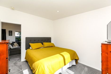 Photo of property in 1/1 Paritutu Road, Spotswood, New Plymouth, 4310