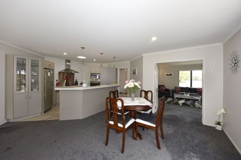 Photo of property in 23 Sycamore Close, Rangiora, 7400