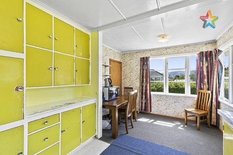 Photo of property in 109 Kowhai Street, Naenae, Lower Hutt, 5011