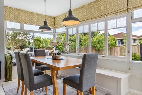 Photo of property in 36 Matapouri Road, Mangere Bridge, Auckland, 2022