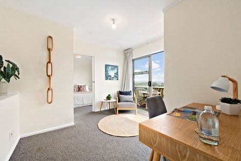 Photo of property in 10b Ceres Crescent, Johnsonville, Wellington, 6037