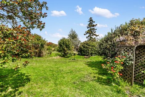 Photo of property in 27 Merriefield Avenue, Forrest Hill, Auckland, 0620