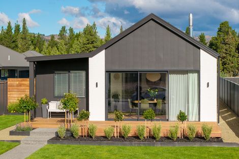 Photo of property in 21 Pollock Street, Alexandra, 9320