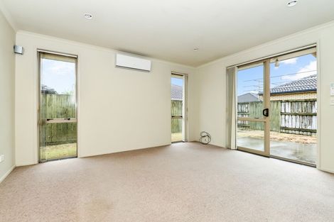 Photo of property in 5 Kingroyal Lane, Hamilton East, Hamilton, 3216