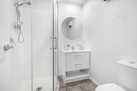 Photo of property in 9u4 Beverley Crescent, Hillcrest, Hamilton, 3216