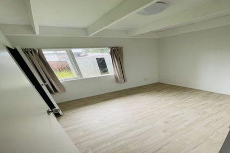 Photo of property in 7/5 Keeling Road, Henderson, Auckland, 0612