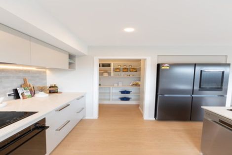 Photo of property in 1 Metoriti Crescent, Karaka, 2124