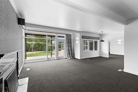 Photo of property in 415 Fergusson Drive, Heretaunga, Upper Hutt, 5018