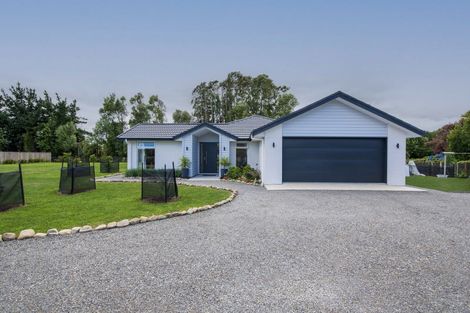 Photo of property in 7 Fairview Place, Levin, 5510