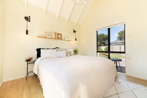 Photo of property in 17 Domain Road, Papamoa Beach, Papamoa, 3118