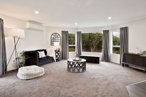 Photo of property in 4 Longwood Place, Harrowfield, Hamilton, 3210