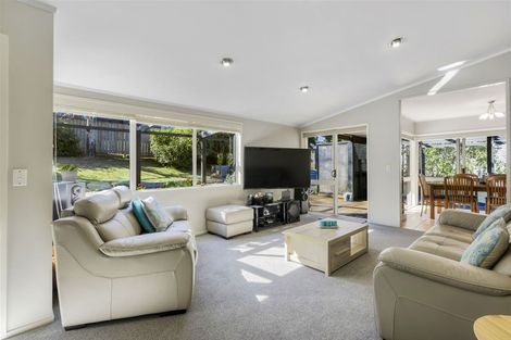 Photo of property in 84 Nigel Road, Browns Bay, Auckland, 0630