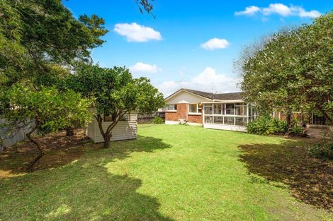 Photo of property in 8 Sorrel Crescent, Bucklands Beach, Auckland, 2012