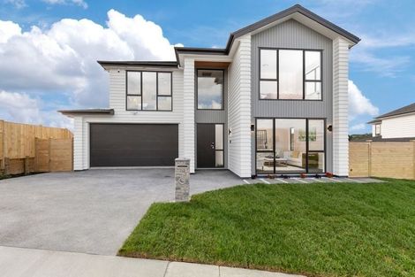 Photo of property in 31 Maka Terrace, Orewa, 0931