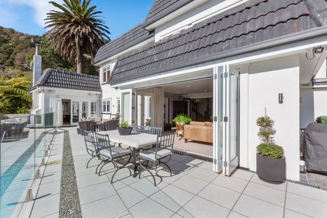 Photo of property in 24 Walter Road, Lowry Bay, Lower Hutt, 5013