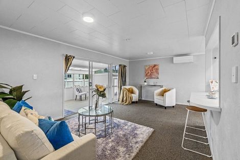 Photo of property in 1/18 Matipo Road, Te Atatu Peninsula, Auckland, 0610