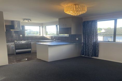 Photo of property in 10 Faram Place, Massey, Auckland, 0614