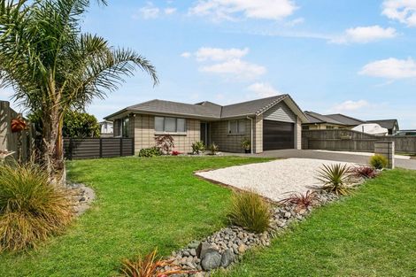 Photo of property in 3 Kamahi Crescent, Papamoa Beach, Papamoa, 3118