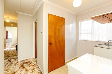 Photo of property in 67 Wallace Place, Westown, New Plymouth, 4310