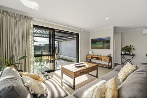 Photo of property in 10 Korimako Place, Coastlands, Whakatane, 3120
