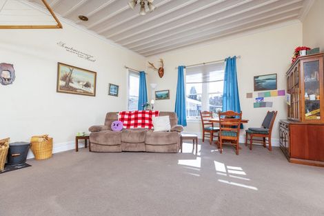 Photo of property in 7 Stanly Street, Eketahuna, 4900
