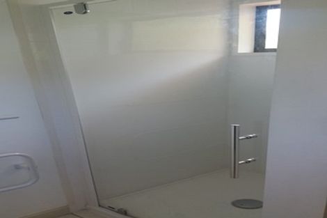 Photo of property in 17a Kowhai Grove, Waikanae, 5036