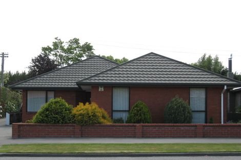 Photo of property in 371 Withells Road, Avonhead, Christchurch, 8042