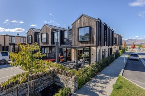 Photo of property in 24 Bellfield Lane, Wanaka, 9305