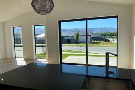 Photo of property in 39 Midlothian Avenue, Cromwell, 9310
