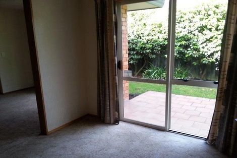 Photo of property in 3/50 Picton Avenue, Riccarton, Christchurch, 8011