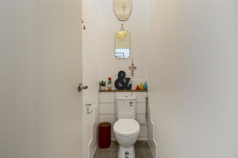Photo of property in 10 Milverton Avenue, Hokowhitu, Palmerston North, 4410